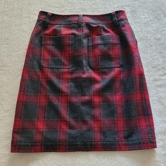 Eddie Bauer Plaid Wool Skirt EUC - Picture 9 of 9